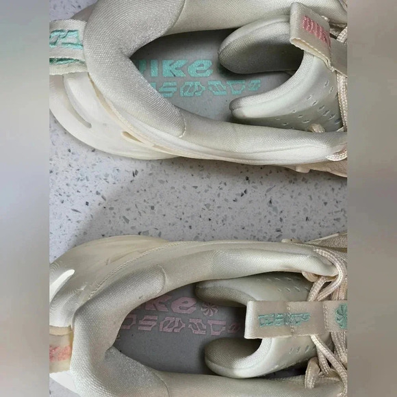 Cosmic Unity 2 - DH1537 100 - Size 13.0 M - New Without Box - Picture 8 of 9